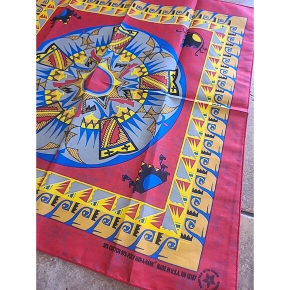 Vintage Hav A Hank Native American Red Tribal Bandana US RN #15187 Scarf Fashion - Picture 2 of 6